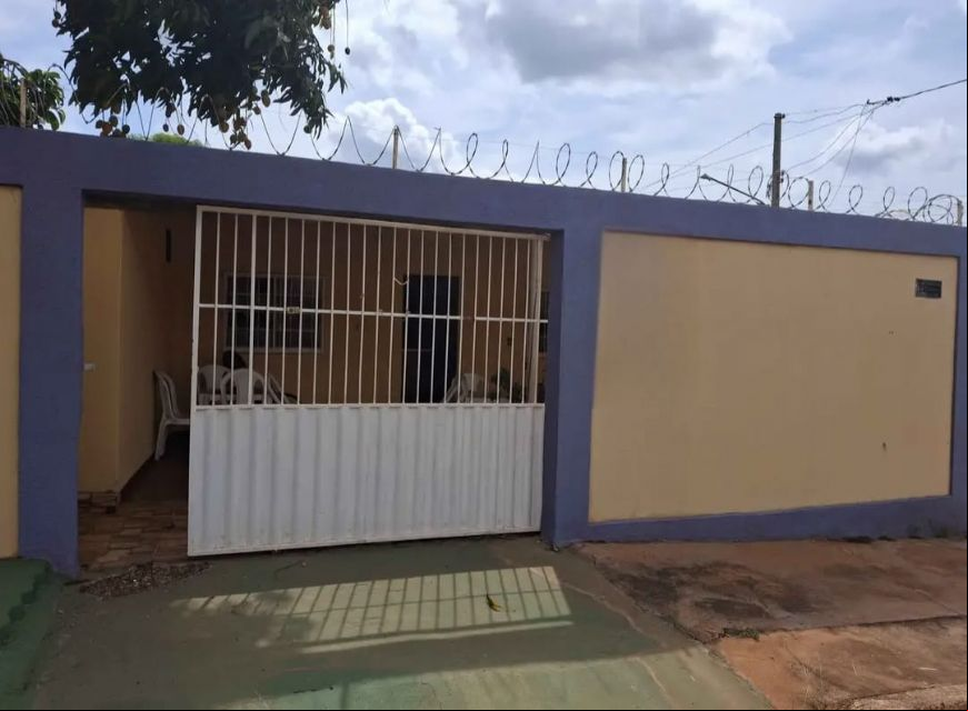 Oportunidade para quem deseja adquirir uma casa em  V